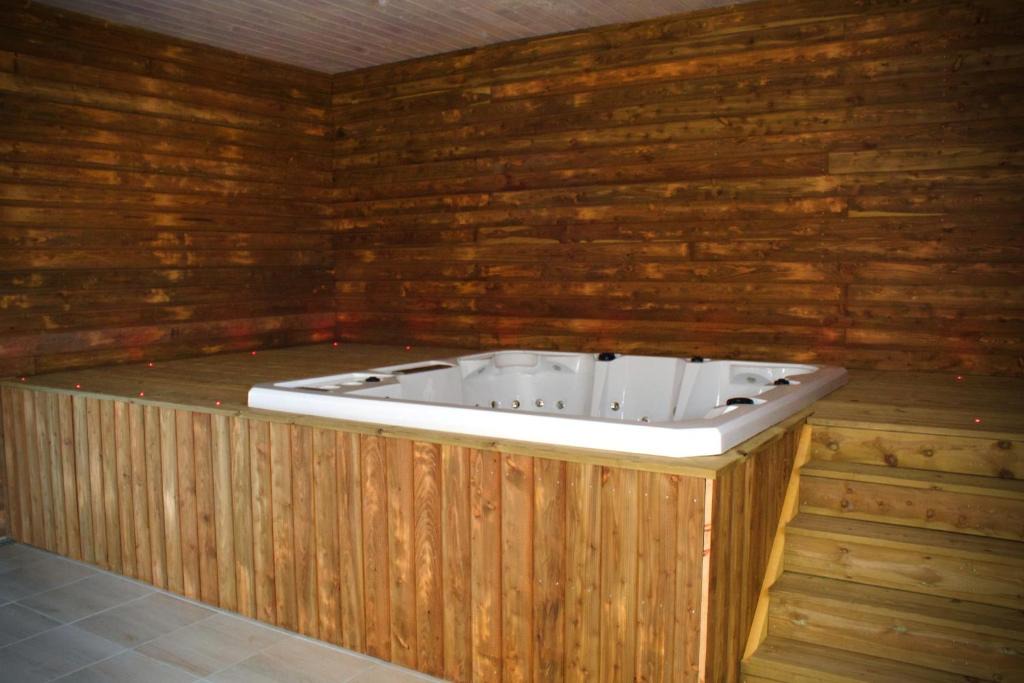 Bonneveau House | Écolo gîte et SPA familial de l'impasse