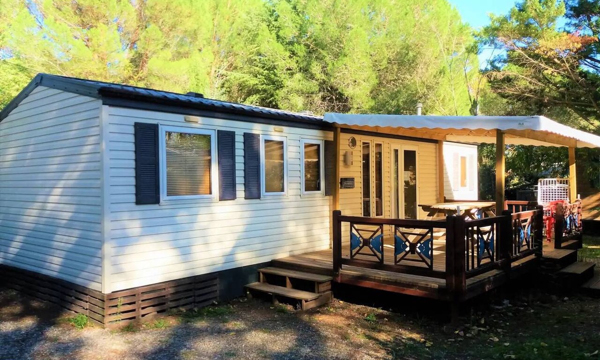 Saint-Jean-Pla-de-Corts House | 144 Premium Mobile Home, 40 m² - 3 bedrooms - air conditioning - sleeps 8