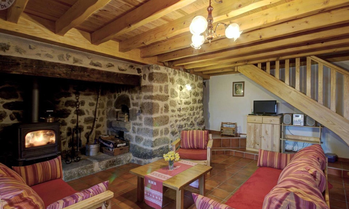 Saint-Jean-Soleymieux Cottage | 19th-century Forez Home, Garden & Pets Allowed