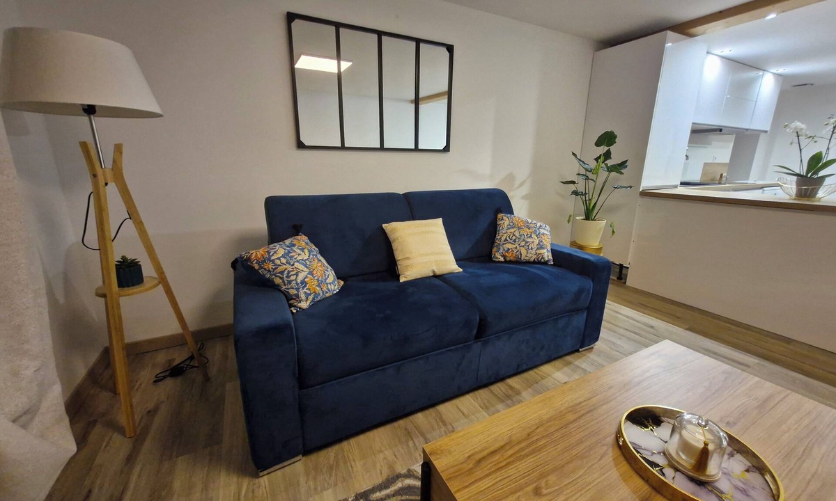 Saint-Jean-Pied-de-Port Apartment | 2/4-person ground-floor apartment with