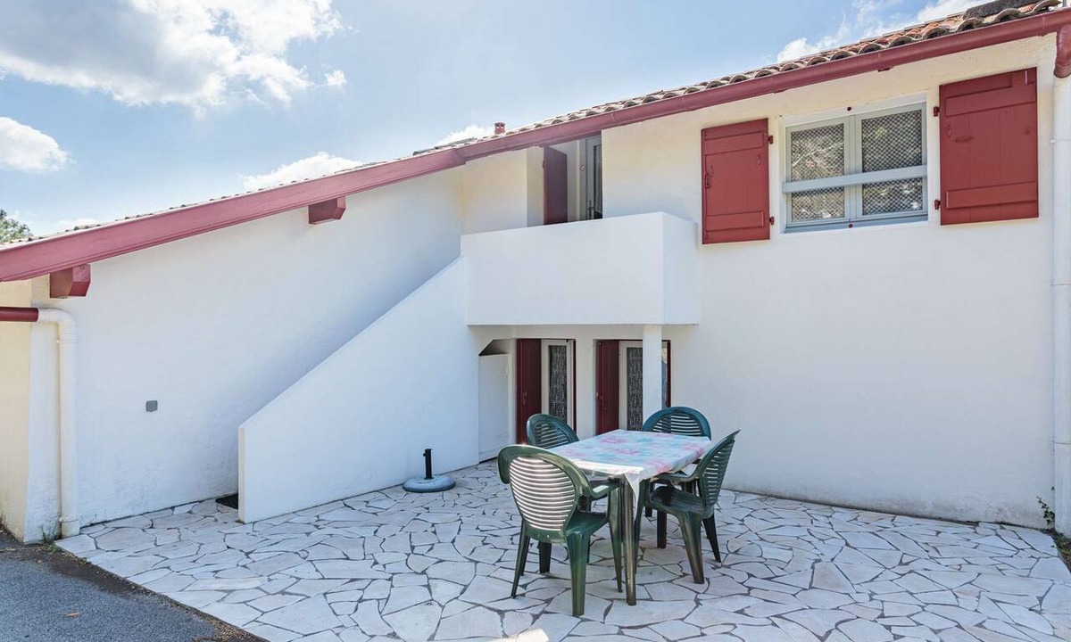 Saint-Jean-de-Luz Apartment | 2 Bedrooms Apartment In Saint Jean De Luz