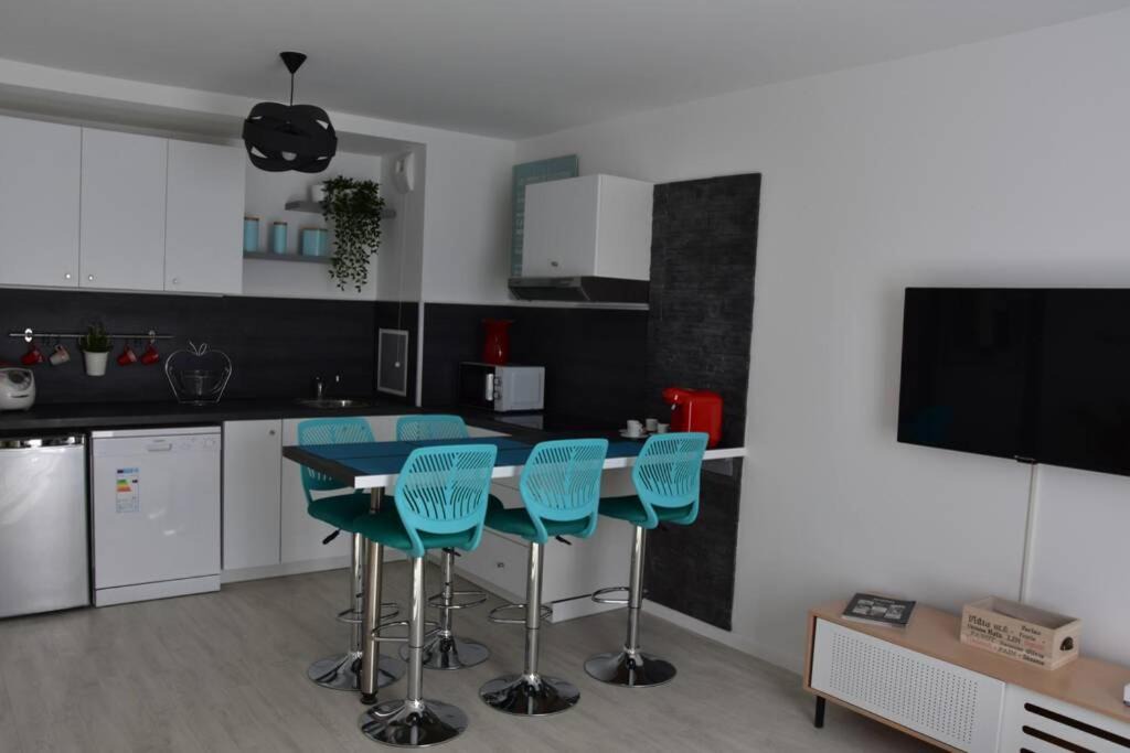 Montevrain Apartment | 2 pièces coloré proche de DisneylandParis !!!