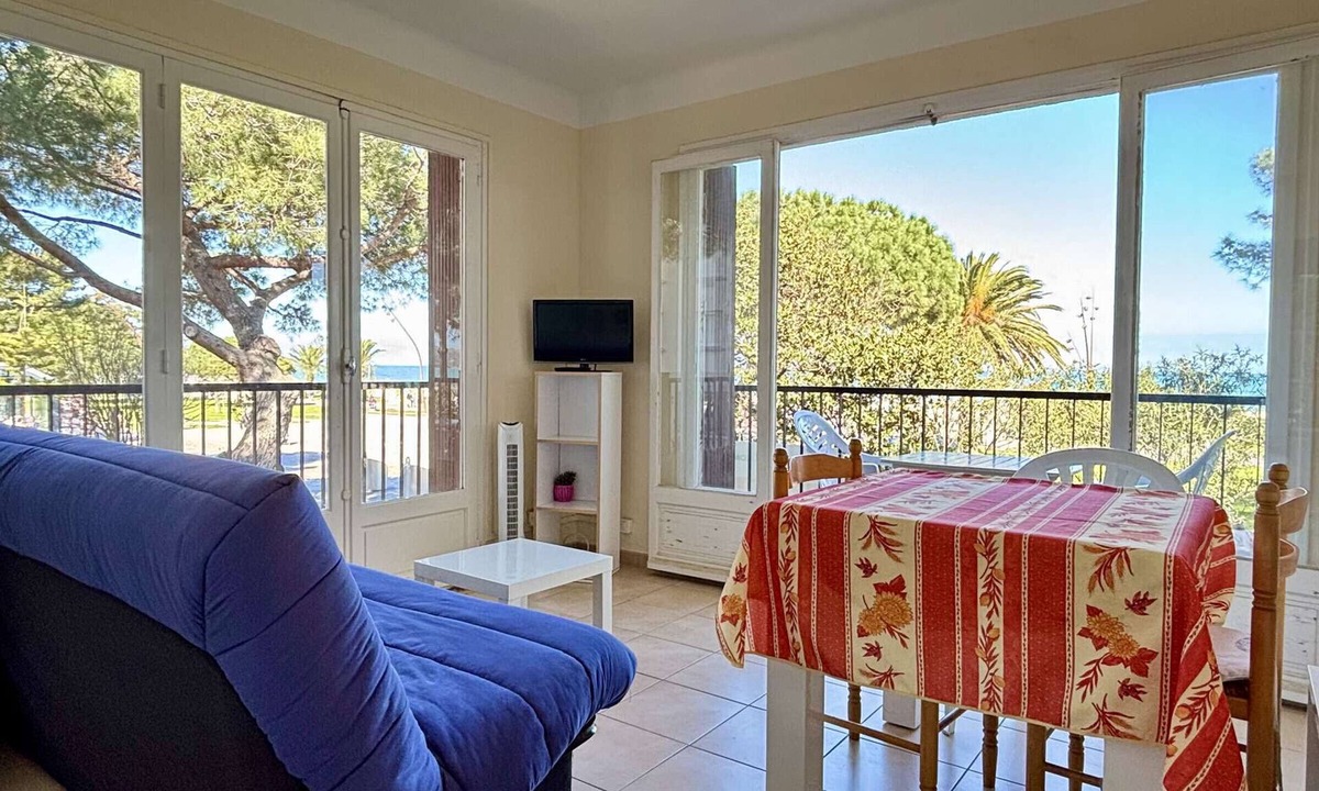 Plage d'Argeles Apartment | 2-room apartment, 3 beds, central location, near the sea