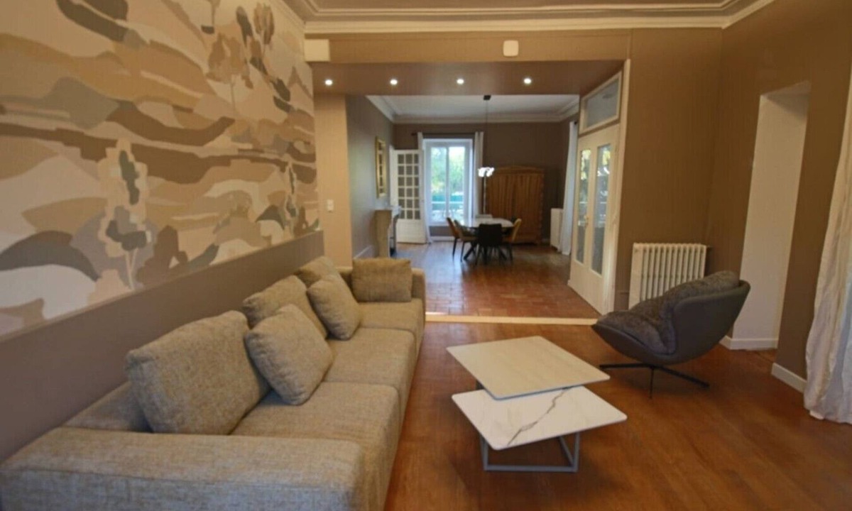Aix-les-Bains Apartment | 200-square-meter apartment in Villa Tamaris, Aix-les-Bains