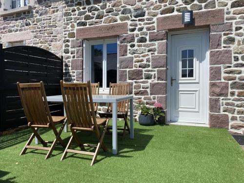 Plurien Villa | 207 - Jolie maison mitoyenne entre terre et mer en campagne de Plurien