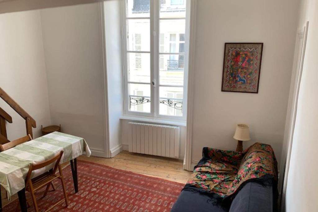 Vannes Apartment | 21m Comfortable For 2 Near The Remparts