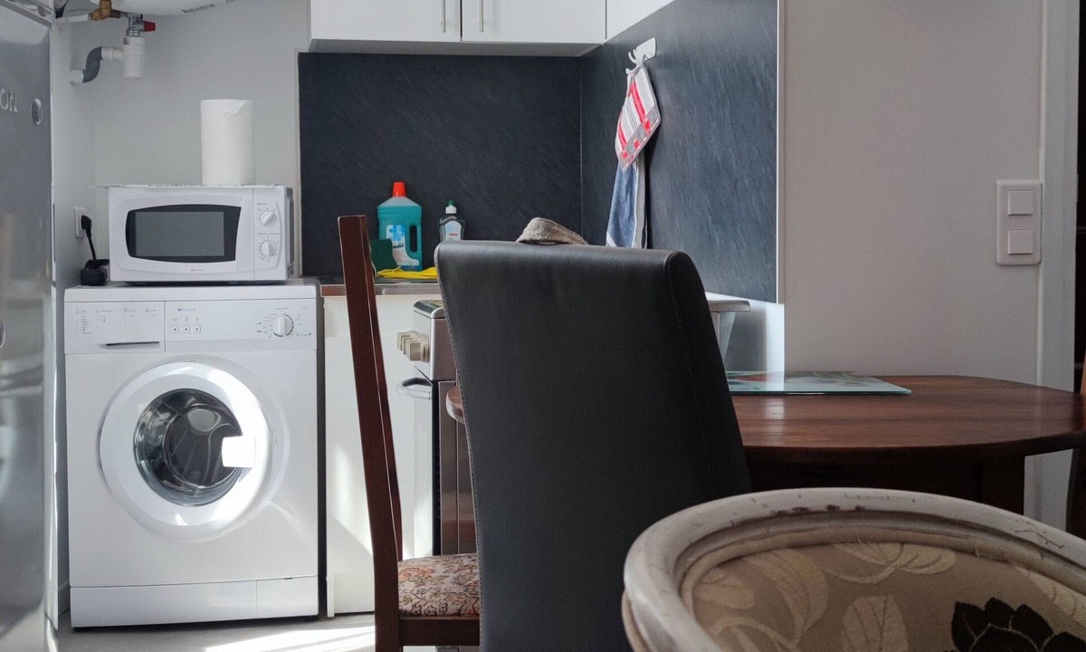 Brassac-les-Mines Apartment | 28 m2 studio on the second floor near the train station