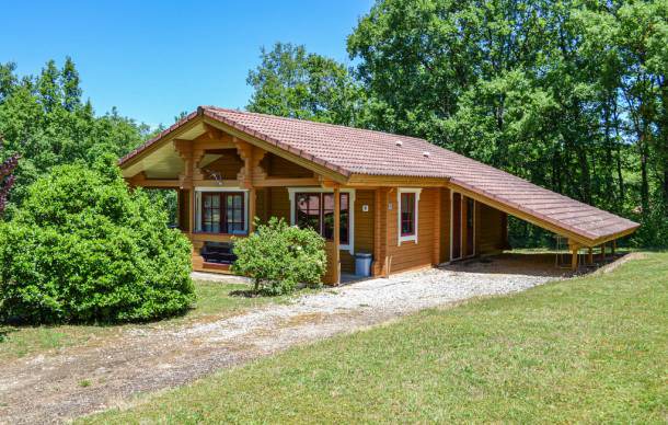 Mauroux House | 3 bedroom accommodation in Mauroux