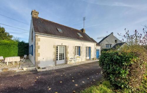 Saint-Tugdual House | 3 Bedroom Awesome Home In Saint-Tugdual