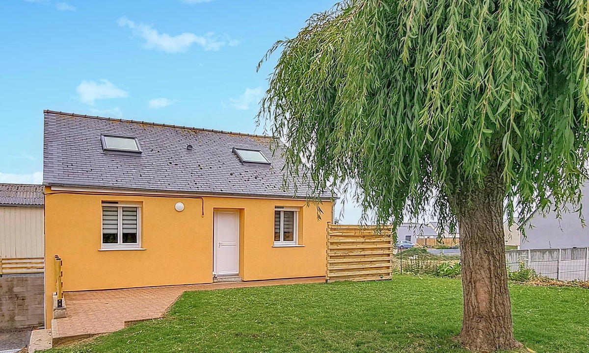 Lessay House | 3 bedroom pet friendly home in Lessay