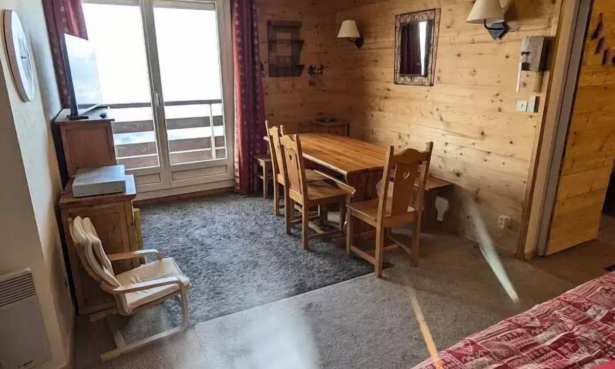 Prapoutel Apartment | 3 Rooms for 7 People
