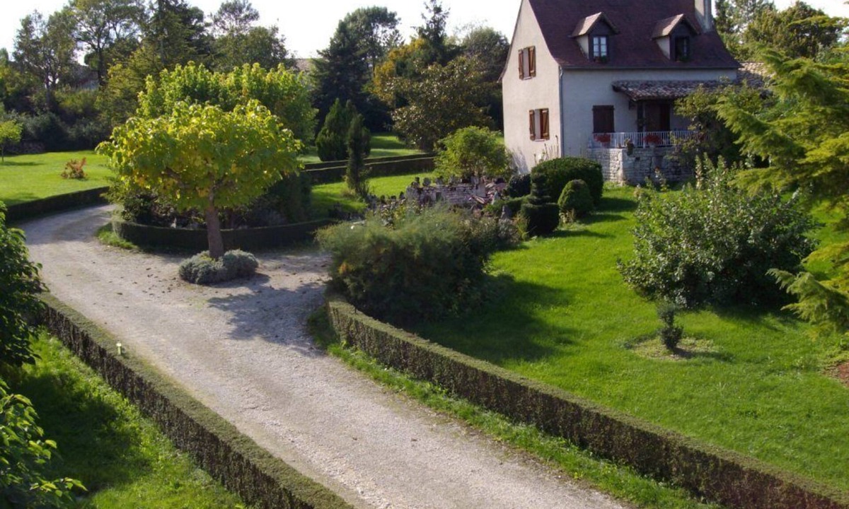 Valprionde House | 3-star air-conditioned house - fiber - swimming pool