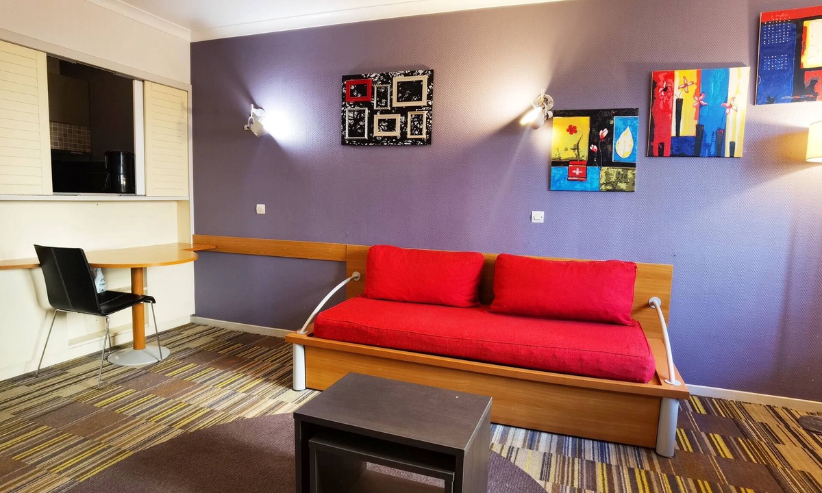 Faubourg de l'Arche Apartment | 40m2 apt with balcony near Paris La defense ar