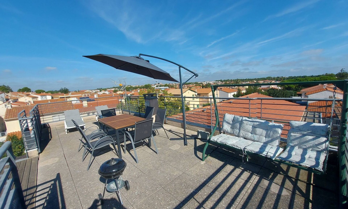 Latour-Bas-Elne Apartment | 4pers toit terrasse balcons wifi jardin parking 2km mer possible animaux