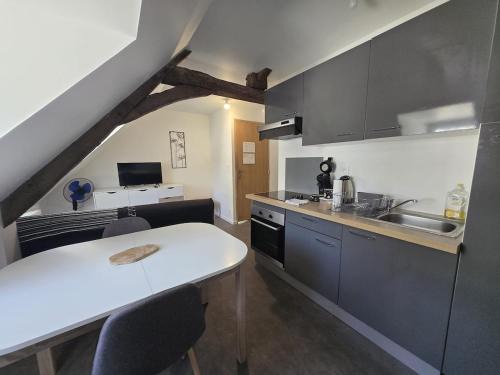 Ernee Apartment | 5 Charme & espace au cœur d'Ernée