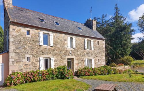 Minihy-Treguier House | 6 Bedroom Beautiful Home In Tréguier