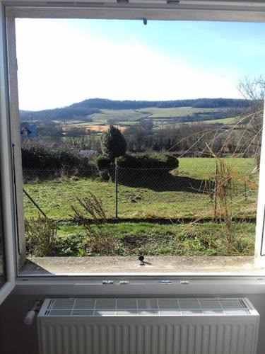 La Celle-sous-Gouzon House | Agréable chambre meublée vue sur l'Auxois