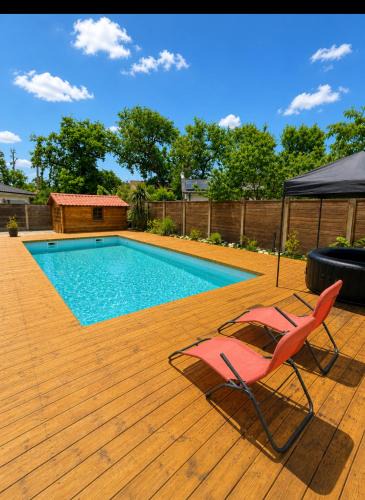 Saint-Jean-d'Illac House | Agréable Maison entre Bordeaux et le Bassin avec option jacuzzi