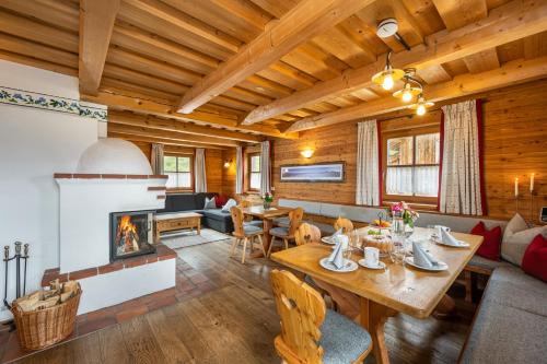 Pichl-Preunegg Ski Chalet | Alpine-Lodge