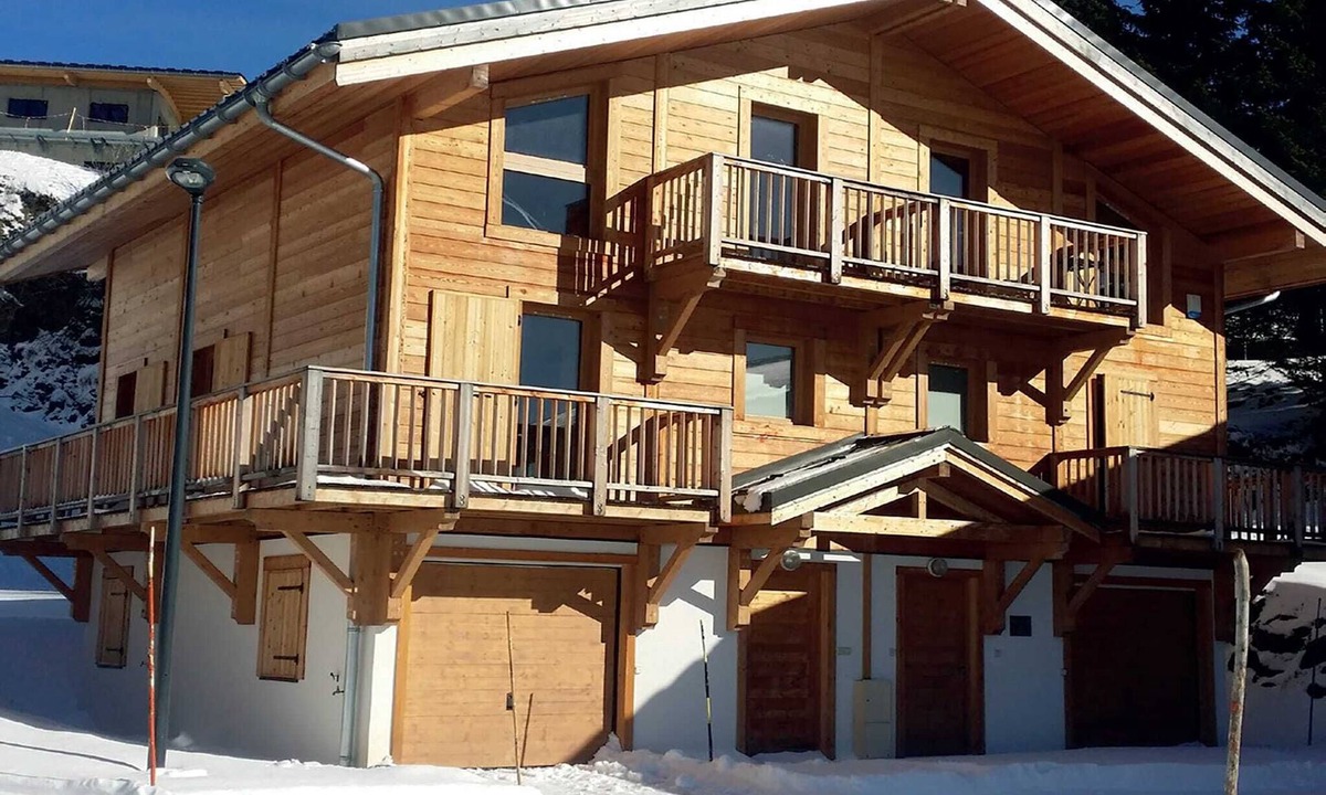 Chamrousse Ski Chalet | Alpine Stay in Chamrousse