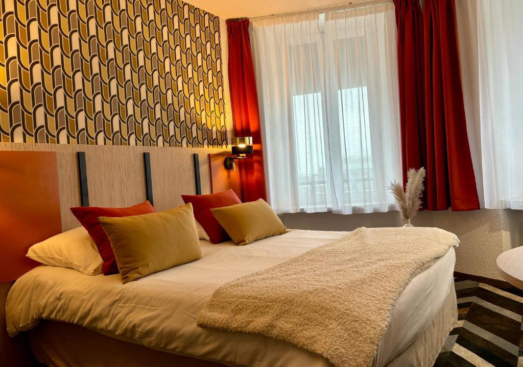 Cherbourg-en-Cotentin Hotel | Ambassadeur Hotel - Cherbourg Port de Plaisance