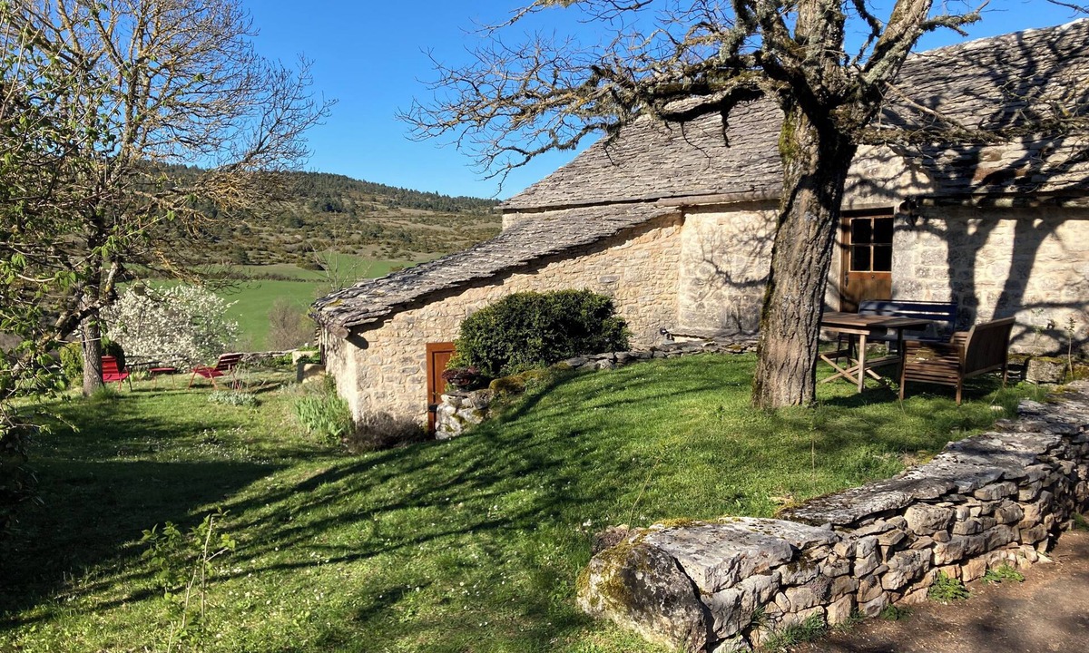 Mas-Saint-Chely House | Anilhac, authentic caussenarde house with breathtaking view of the Méjean plateau
