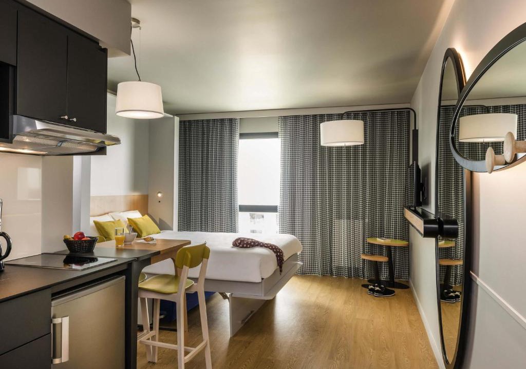 Petit-Colombes Apartment | Aparthotel Adagio access Colombes La Défense