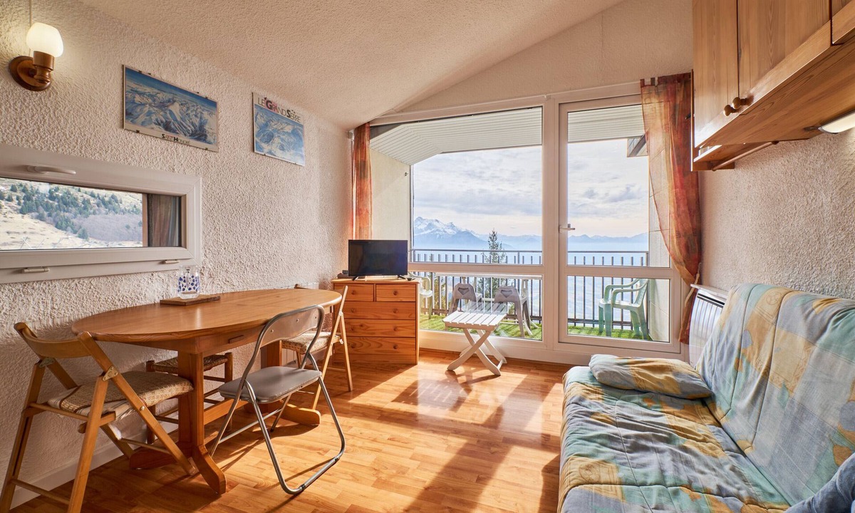 Saint-Honore Apartment | Apartment 'Appartement Avec Balcon St Honore'