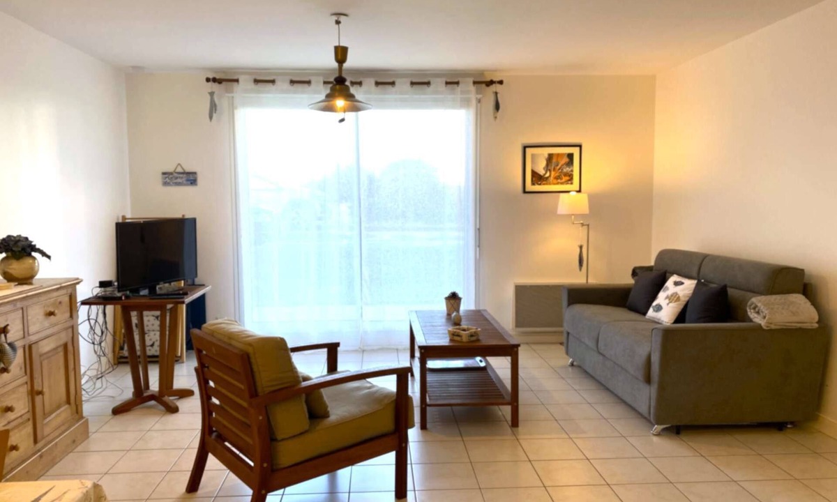 Tregastel Apartment | Apartment facing the main beach of Coz Pors in Tregastel