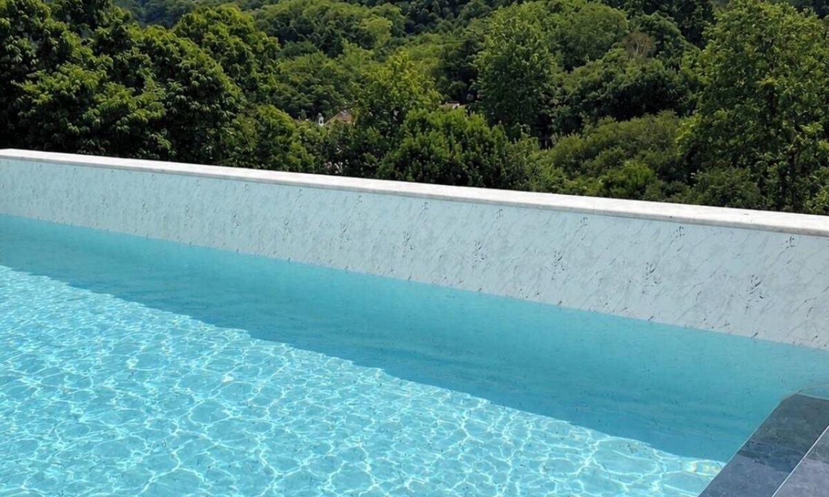 Urrugne Apartment | Apartment just a stone's throw from Saint-Jean-de-Luz