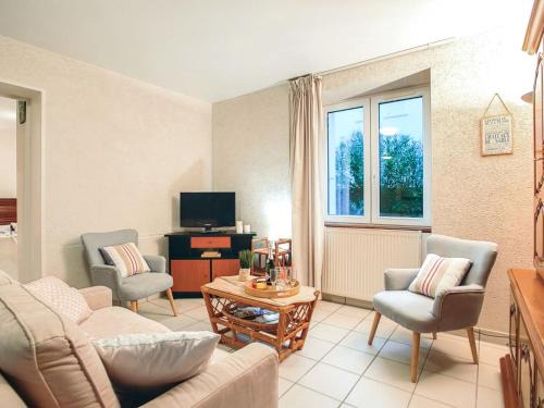 Carnac Apartment | Apartment Mer et Soleil by Interhome