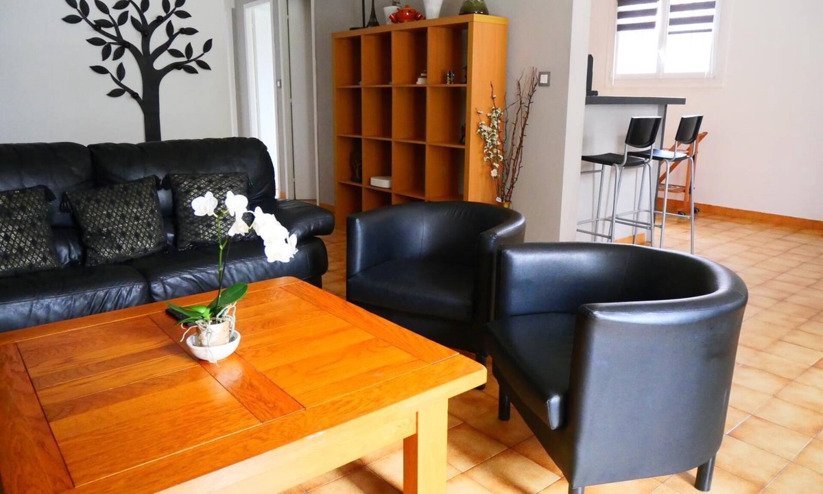 Saint-Jean-de-Luz House | Apartment with terrace and garden