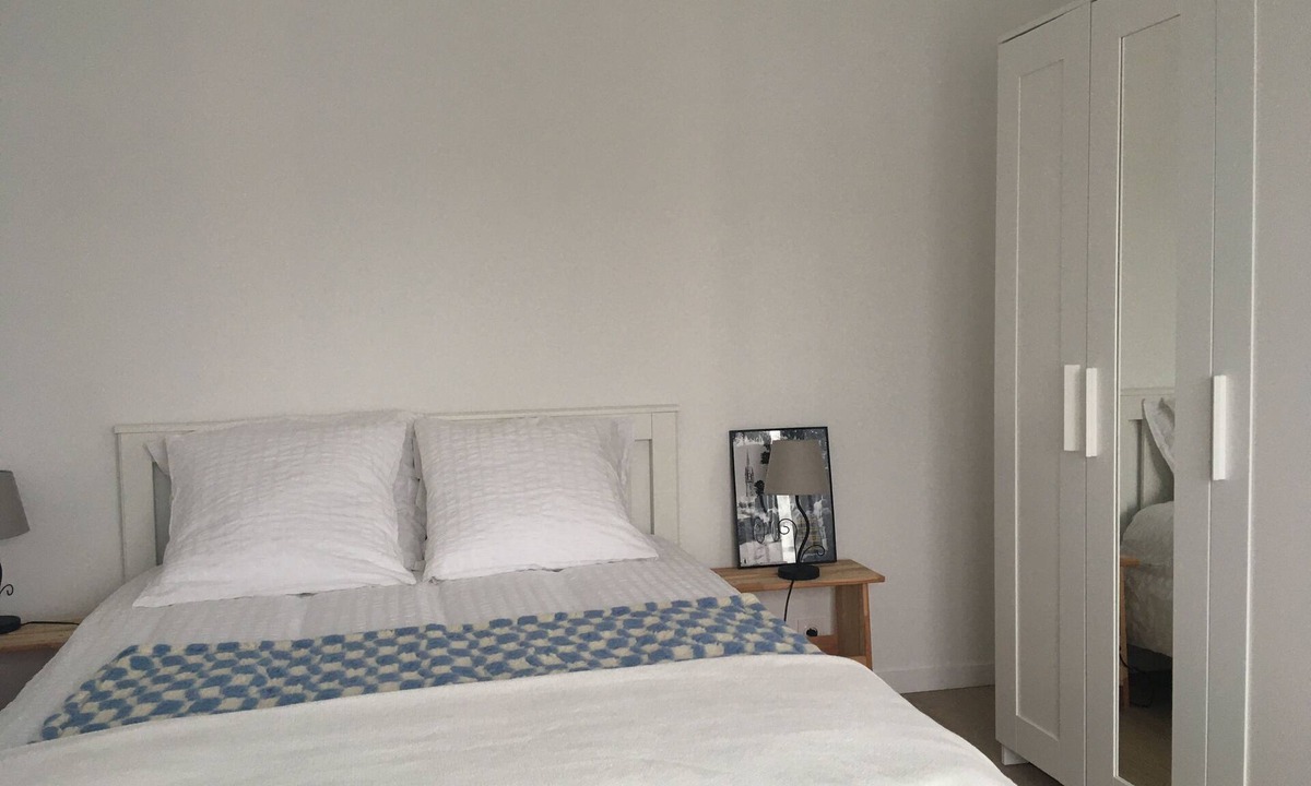 Plouneour-Trez Apartment | APPARTEMENT TYPE T2 NEUF DANS RESIDENCE DE STANDING Plage à 10min à pied