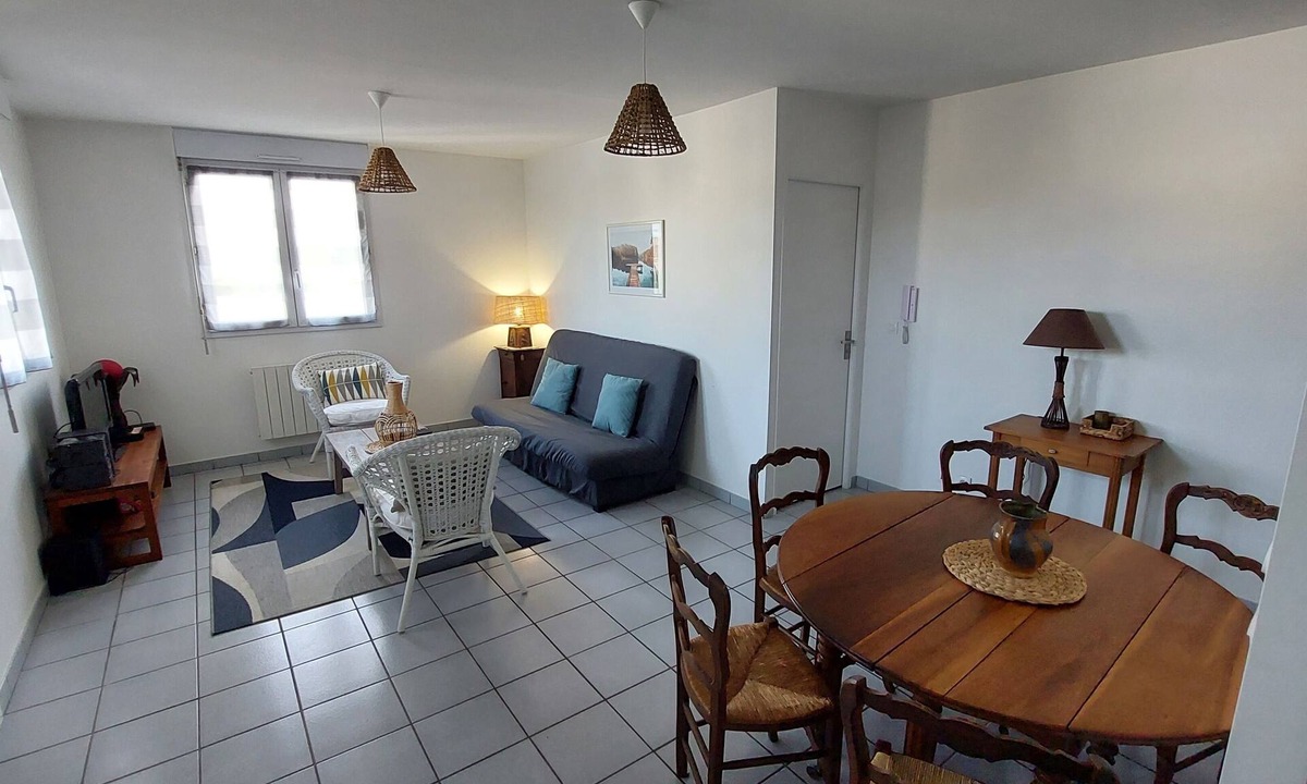 Sainte-Genevieve-des-Bois Apartment | Appartement Douillet à 35 mn de Paris