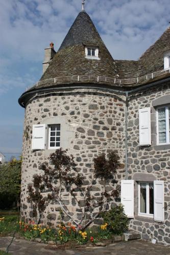 Saint-Martin-sous-Vigouroux Apartment | Appartement confortable à Saint-Martin, 60 m², jardin spacieux
