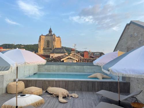 Villefranche-de-Rouergue Apartment | Appart'hôtel Les Fleurines By Urban Style