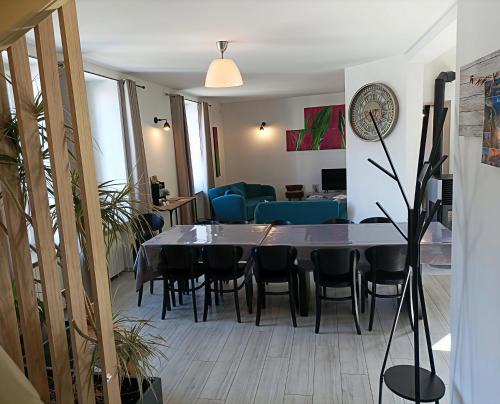 La Gacilly Apartment | Appart la Ferronnerie CLIMATISE vue sur Festival Photo