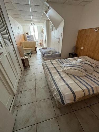 Neris-les-Bains Apartment | Appartement charmant à Néris-les-Bains - 30 m² - Jardin privé