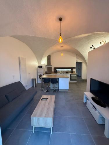Teilhard Apartment | Appartement de caractère Val 1
