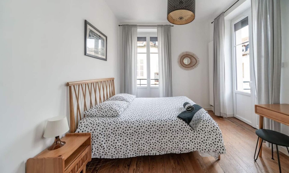 Cœur de Ville Apartment | Appartement design, 3 chambres, centre ville