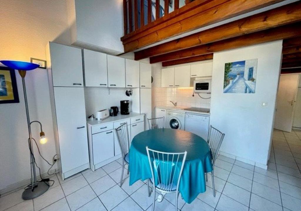 Saint-Pierre-Quiberon Apartment | Appartement bord de mer à Saint-Pierre-Quiberon avec balcon et garage - FR-1-478-181
