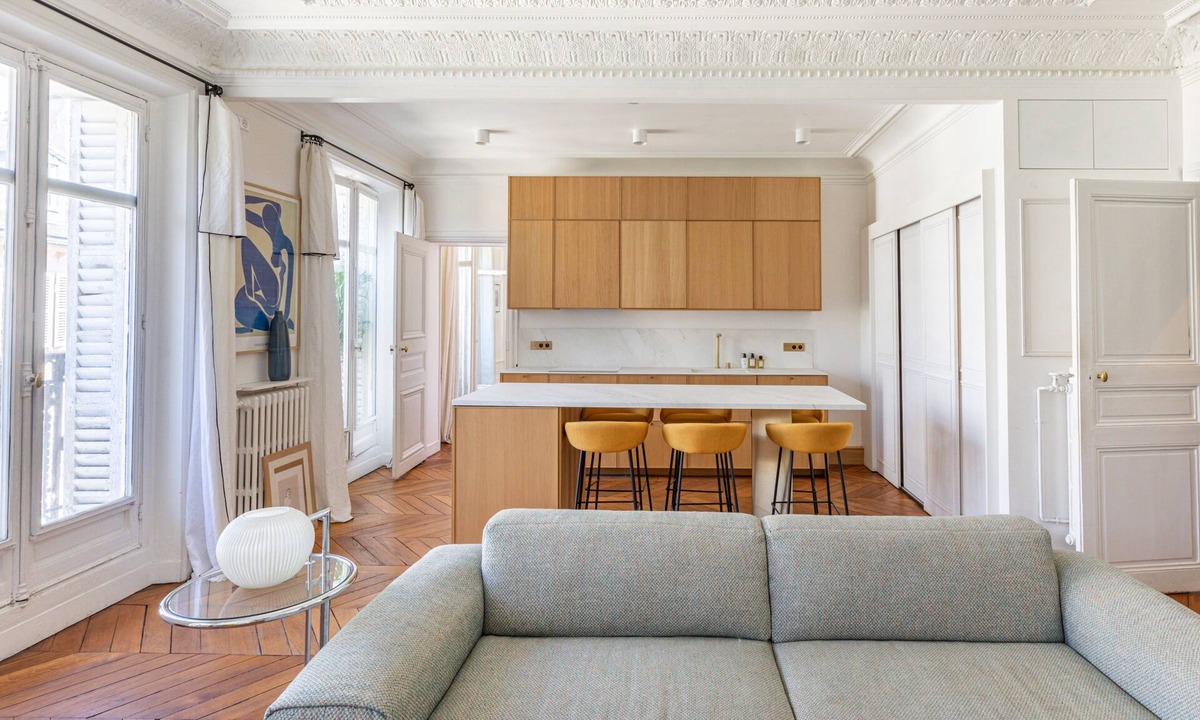 Saint-Germain-des-Pres Apartment | Appartement Haussmannien D'exception Coeur de Paris