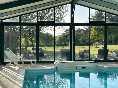Baden Apartment | Appartement premium dans propriété avec parc et piscine chauffée privée