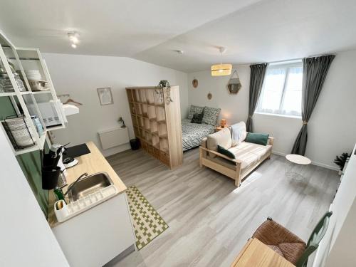 Chatellerault Apartment | Appartement Sauge & Zen - Climatisé - 2 à 4 pers