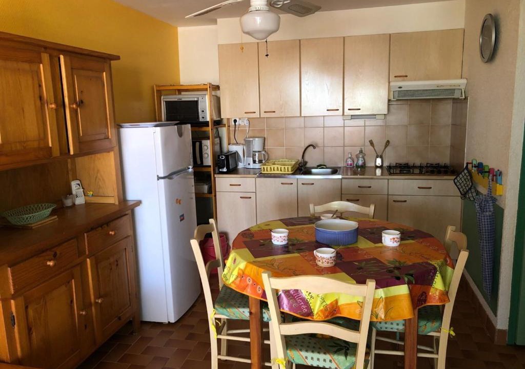 Le Barcares Apartment | Appartement T2, 4 Couchages, Terrasse, Jardinet, Parking, Proche Commerces et Plage, Le Barcarès - FR-1-81-298