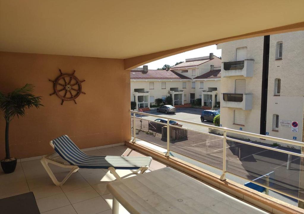 Argeles Plage Apartment | Appartement T2 Climatisé, Terrasse de 23m², Piscine, Parking, à 100m de la Plage, Argelès-sur-Mer - FR-1-388-203
