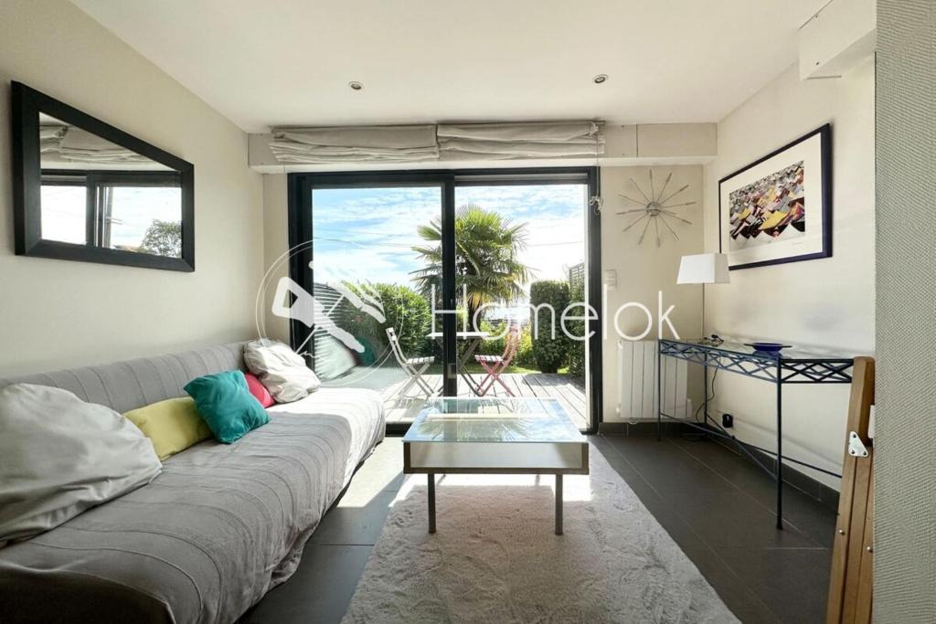Larmor-Plage Apartment | Appartement T2 super cosy - Front de mer