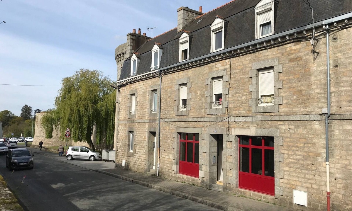 Guingamp Bed & Breakfast | Appartements du Vally