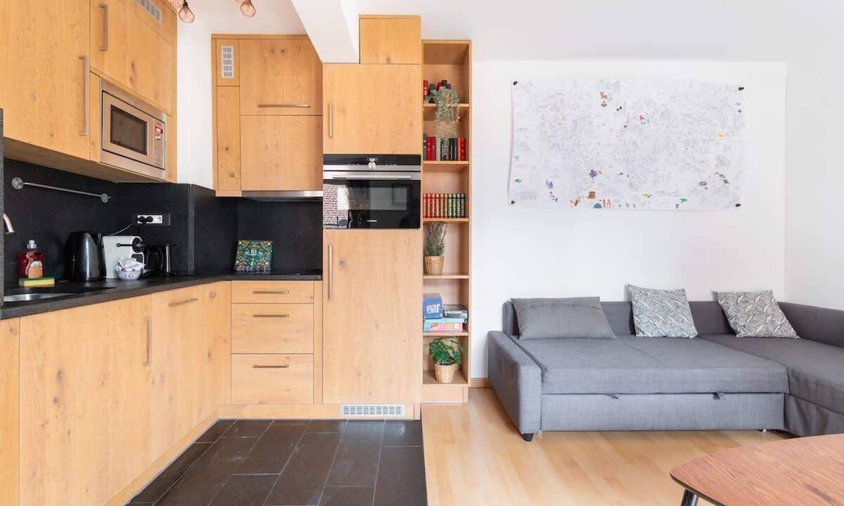 Old Lille Apartment | Appartment Old Town with parking and balcony