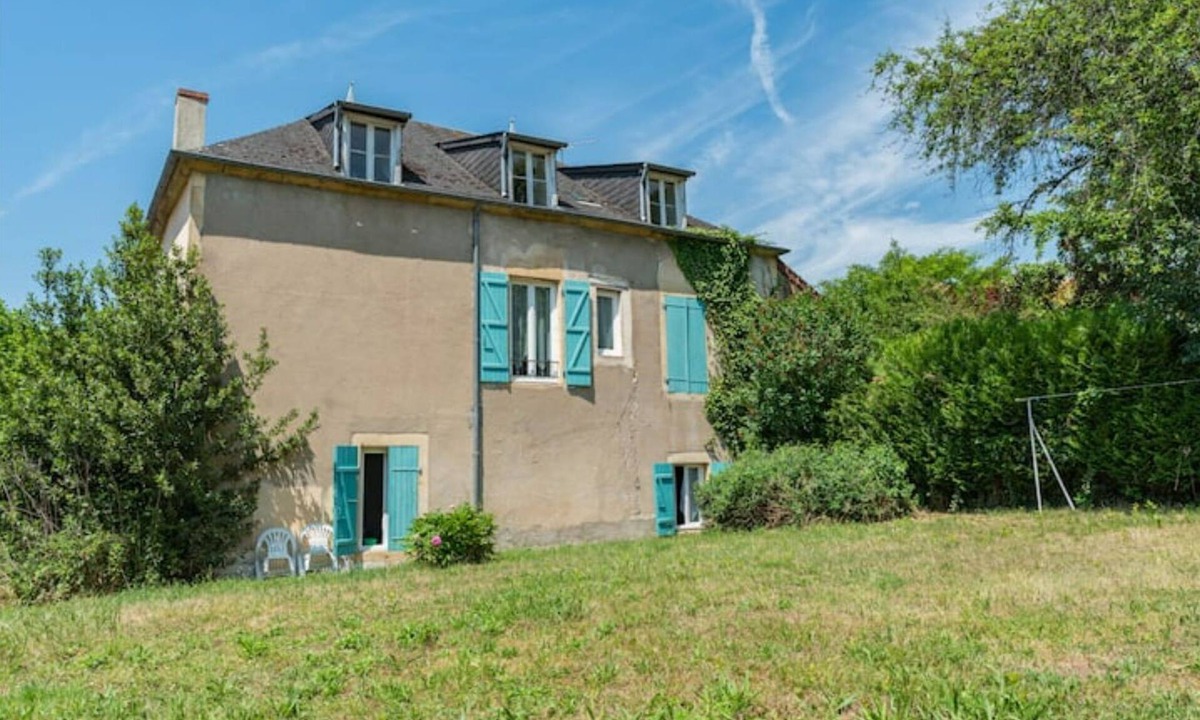 Saint-Honore-les-Bains Apartment | Apt T2 - Downtown - Logis des Thermes (6)